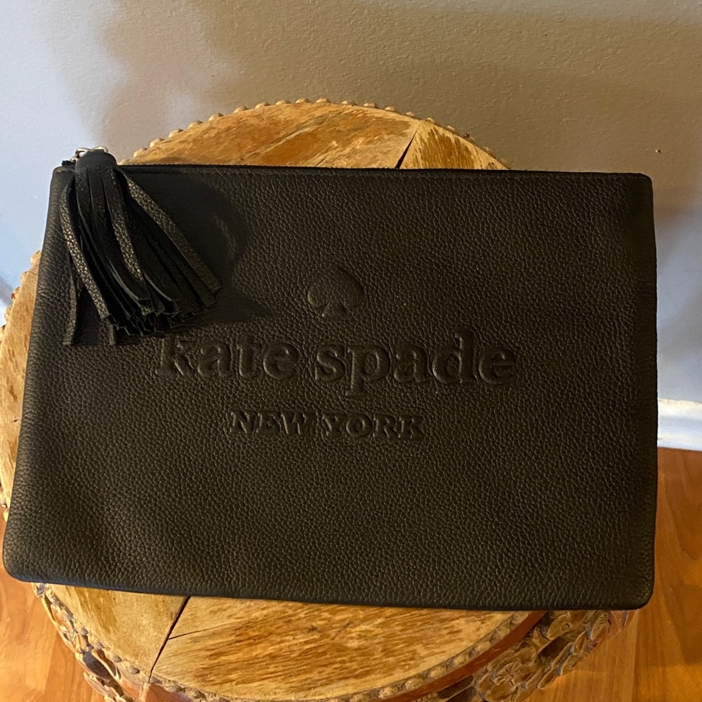 Authentic Kate Spade Ash Street Gia Leather Clutch Purse-Black
